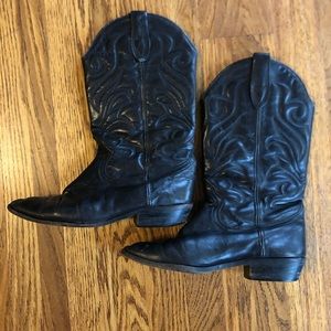 Black cowboy boots